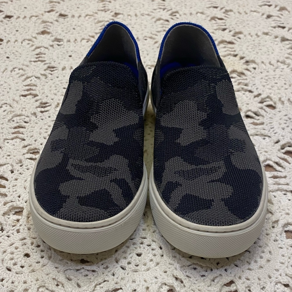 Rothy's Black and Gray Casual Sneakers